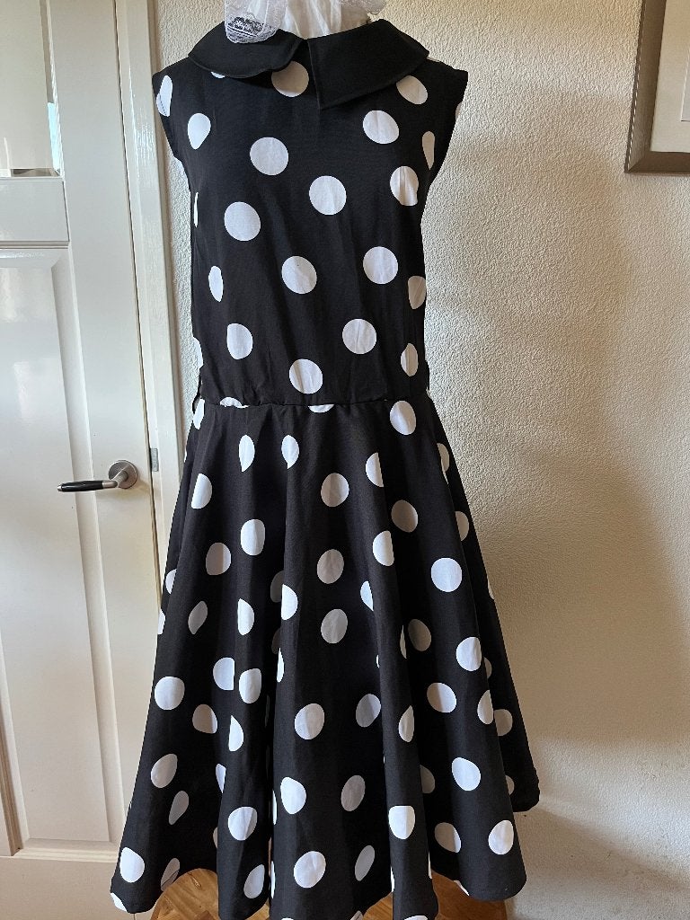 Zwarte polkadot Rock en Roll jurkje in vintage stijl maat 40, Kleding | Dames, Maat 38/40 (M), Ophalen of Verzenden, Kleding, Gedragen