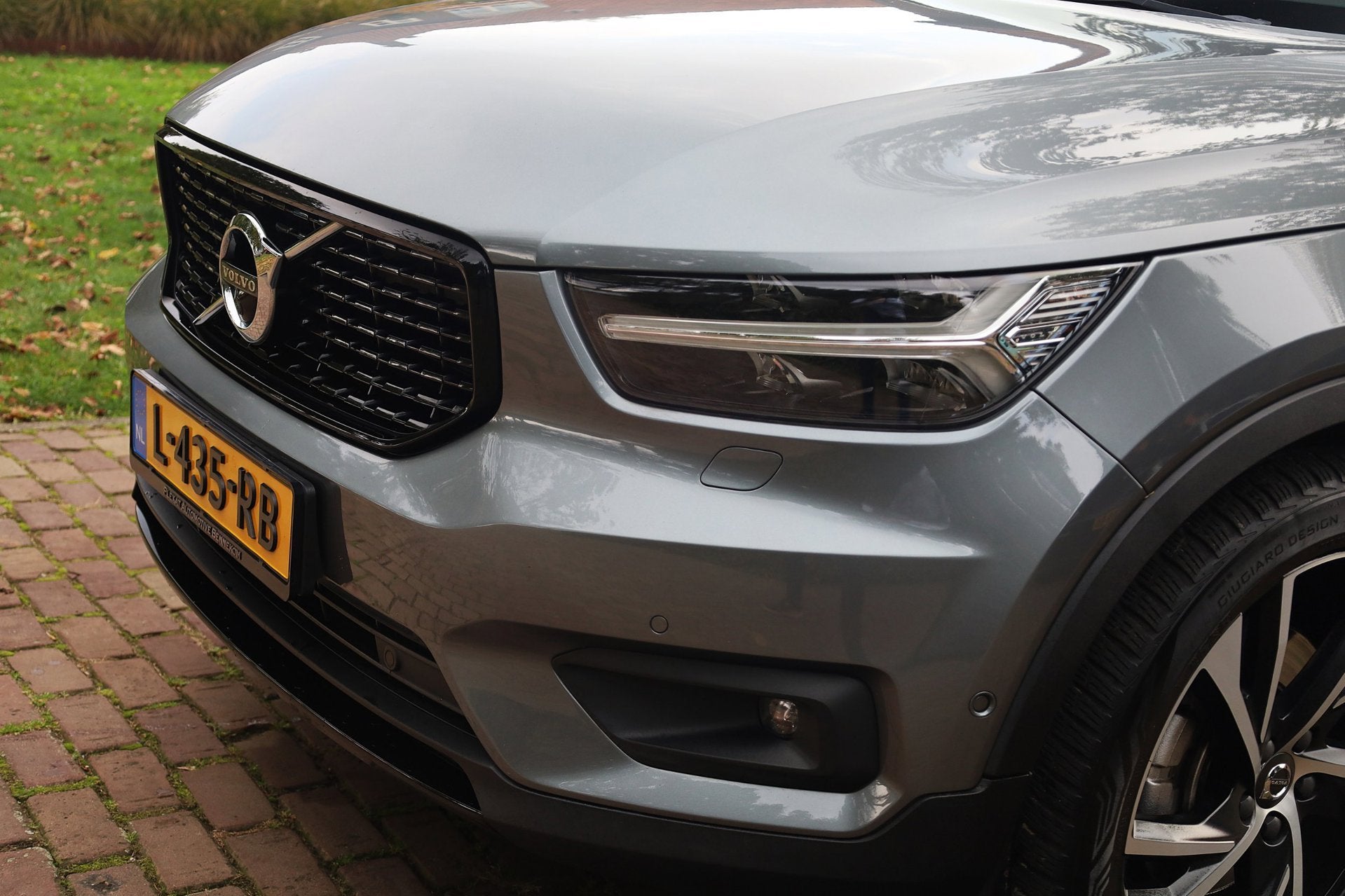 Volvo XC40 2.0 T5 AWD R-Design Intro Edition Aut. | Harman-K, Auto's, Automaat, Gebruikt, 4 cilinders, 1969 cc
