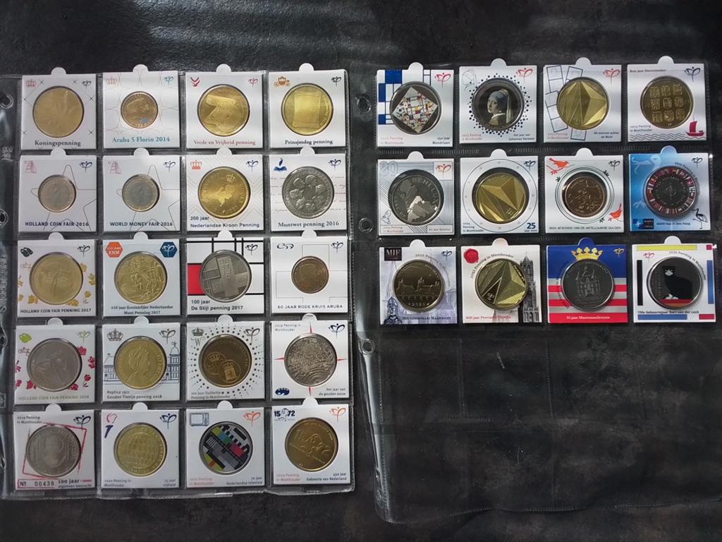 UITZOEKEN collectie Bedrukte Munthouder KNM, Ophalen of Verzenden, Overige materialen
