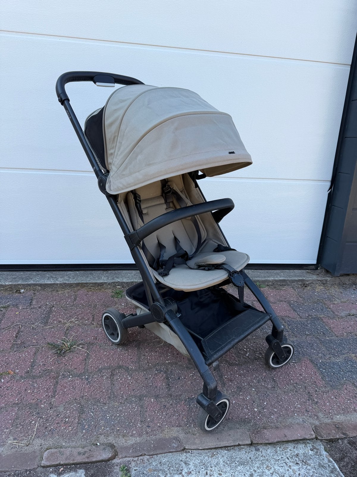 Joolz Aer buggy (incl. veiligheidsbeugel en reistas), Ophalen, Zo goed als nieuw, Overige merken