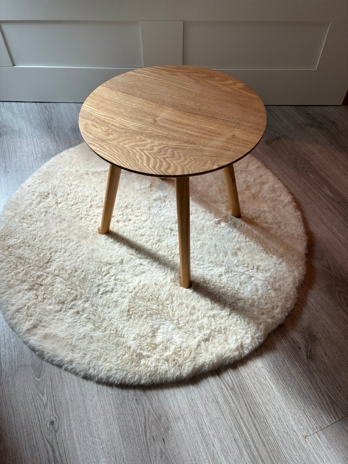 Houten tafeltje Kwantum, Minder dan 45 cm, Minder dan 55 cm, Rond, Ophalen of Verzenden