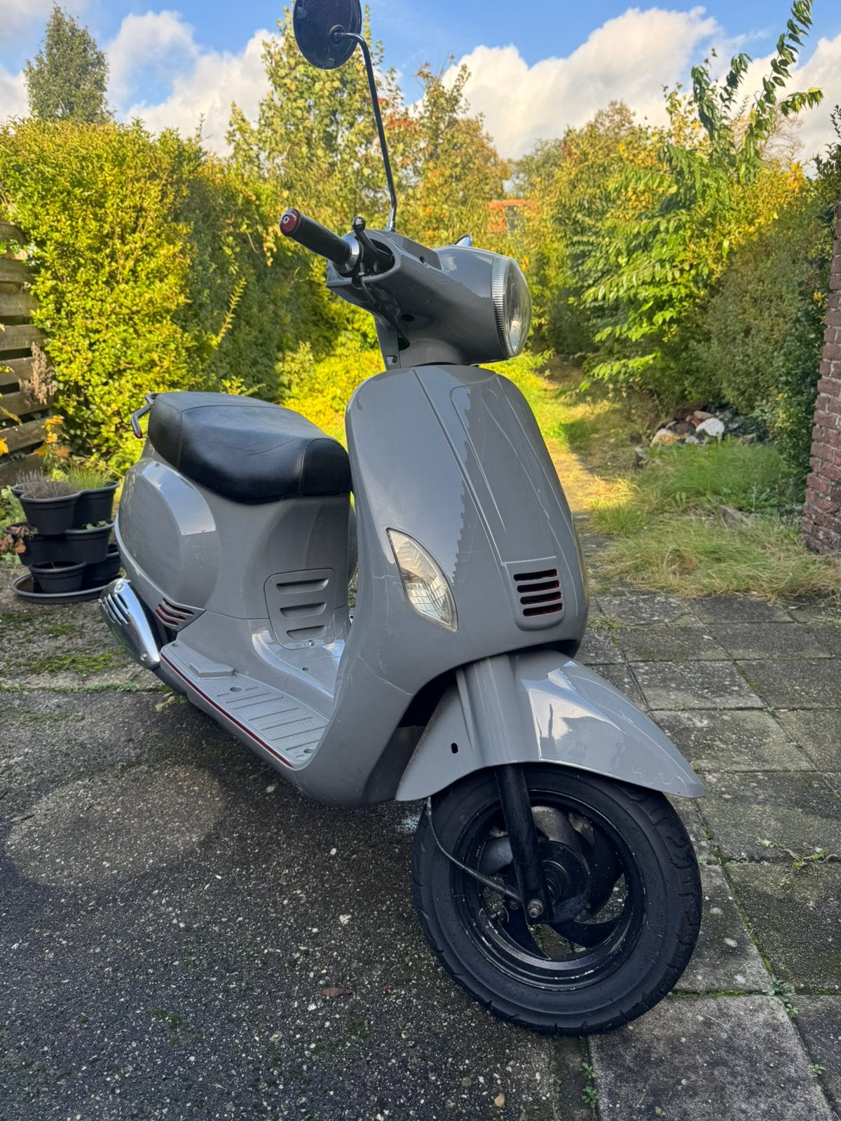 Scooter BTC Vespa look 4takt ZNEN ZN50QT-30A Zeer netjes, Overige merken, Ophalen of Verzenden, Zo goed als nieuw, Benzine