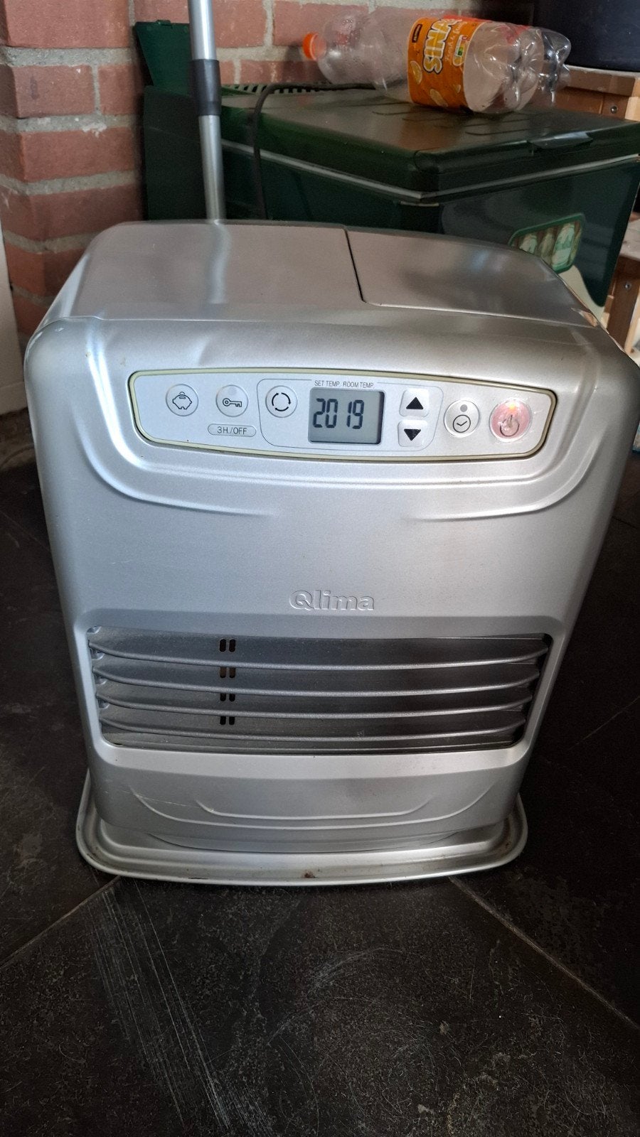 Qlima Petroleum Laserkachel - Zilverkleurig, Goede Staat, Huis en Inrichting, Kachels, Ophalen, Gebruikt, Overige brandstoffen