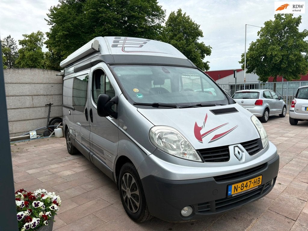 Renault TRAFIC 2.5 dCi Buscamper|Standkachel|Luifel, Luifel, Tot en met 2, Bedrijf, Diesel
