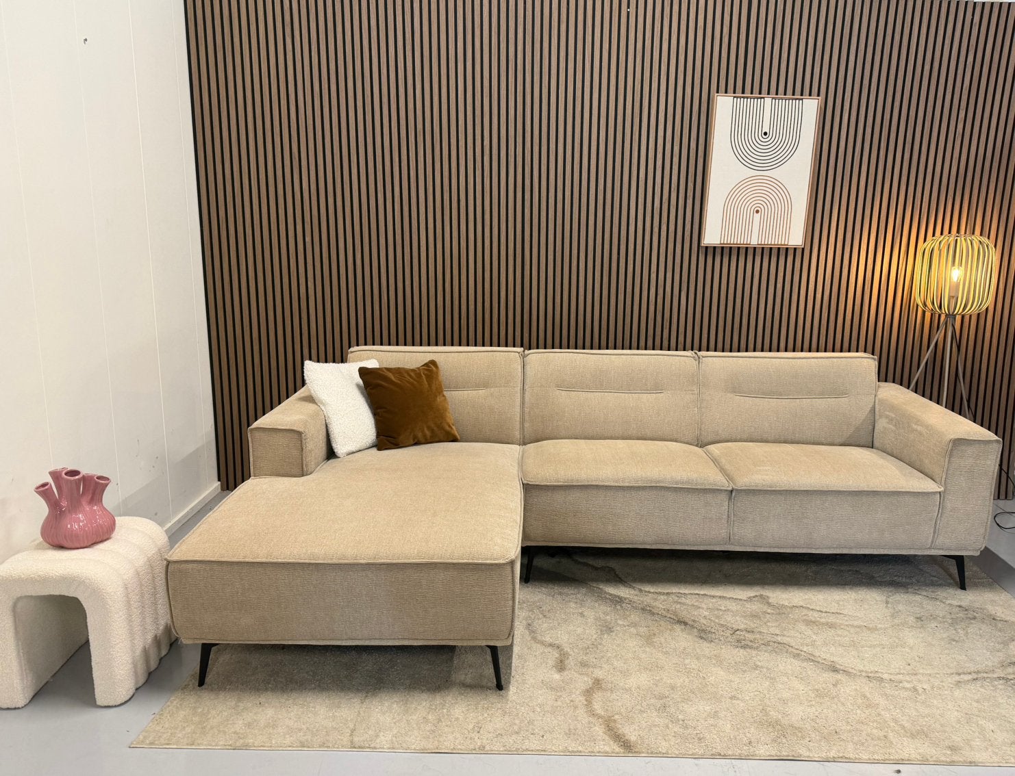 Hoekbank - Beige - Zeer Nette Staat - Velours, Ophalen of Verzenden, Zo goed als nieuw, 150 cm of meer, Vierpersoons of meer