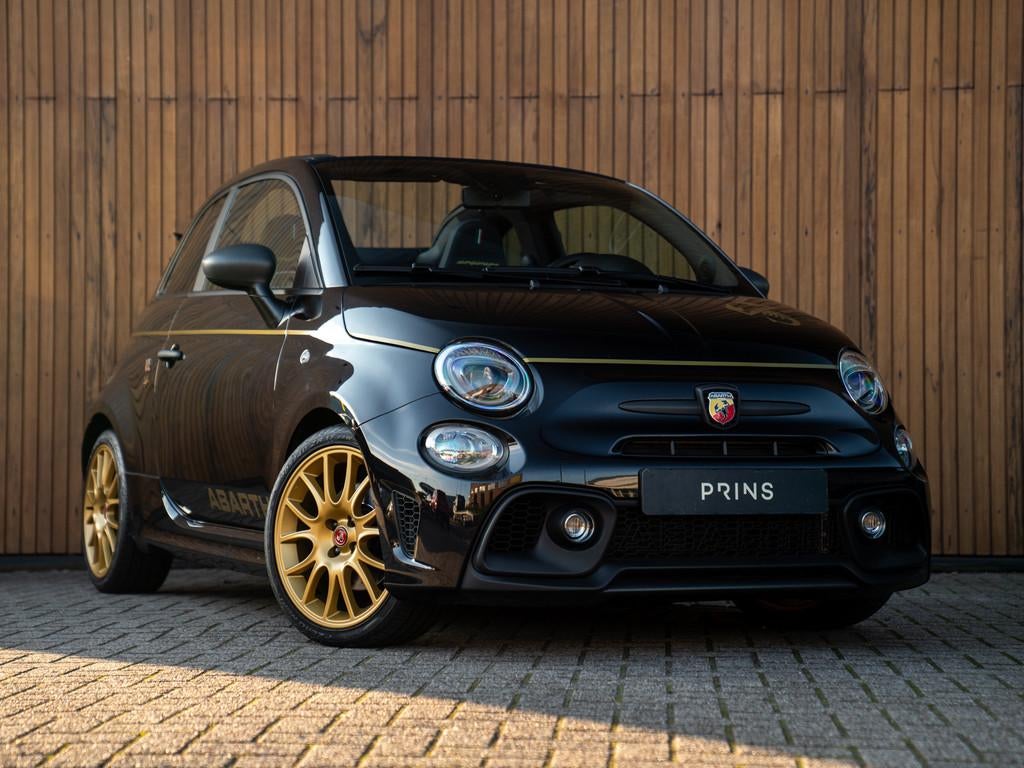 Fiat 500C Abarth ScorpioneOro | Beats audio | One of 2000, Auto's, Fiat, Voorwielaandrijving, Gebruikt, Zwart, 4 cilinders