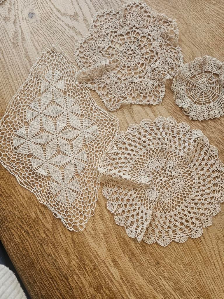 Handwerk kleedjes, familiestukjes, Antiek en Kunst, Ophalen of Verzenden