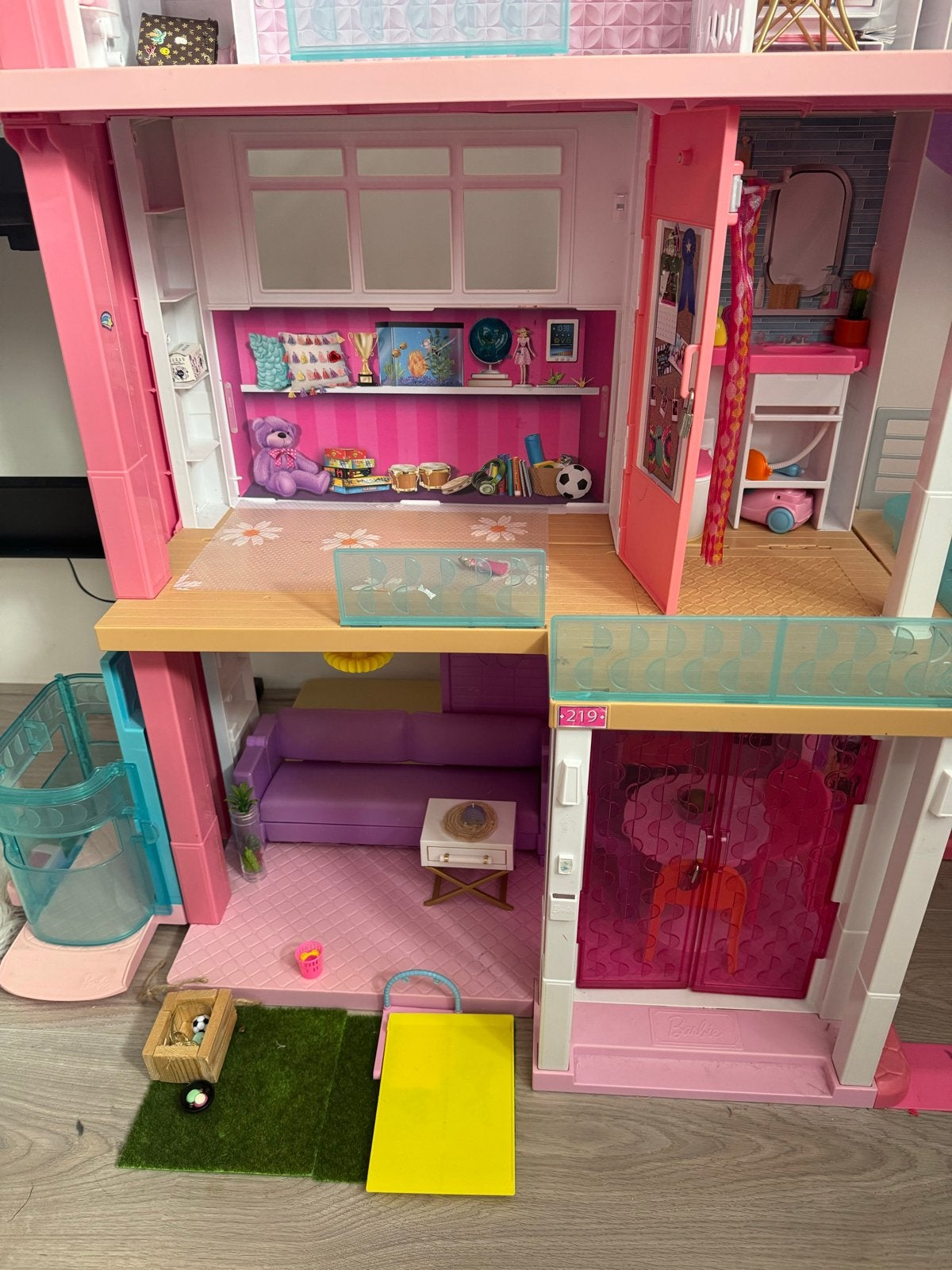 Barbie Droomhuis met accessoires, Kinderen en Baby's, Speelgoed | Poppen, Ophalen, Gebruikt, Barbie