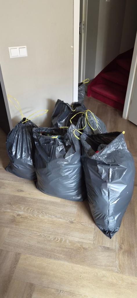 Gratis af te halen: Kinderkleding pakket (jongens en meisjes, Ophalen, Gebruikt, Jongen of Meisje, Overige maten