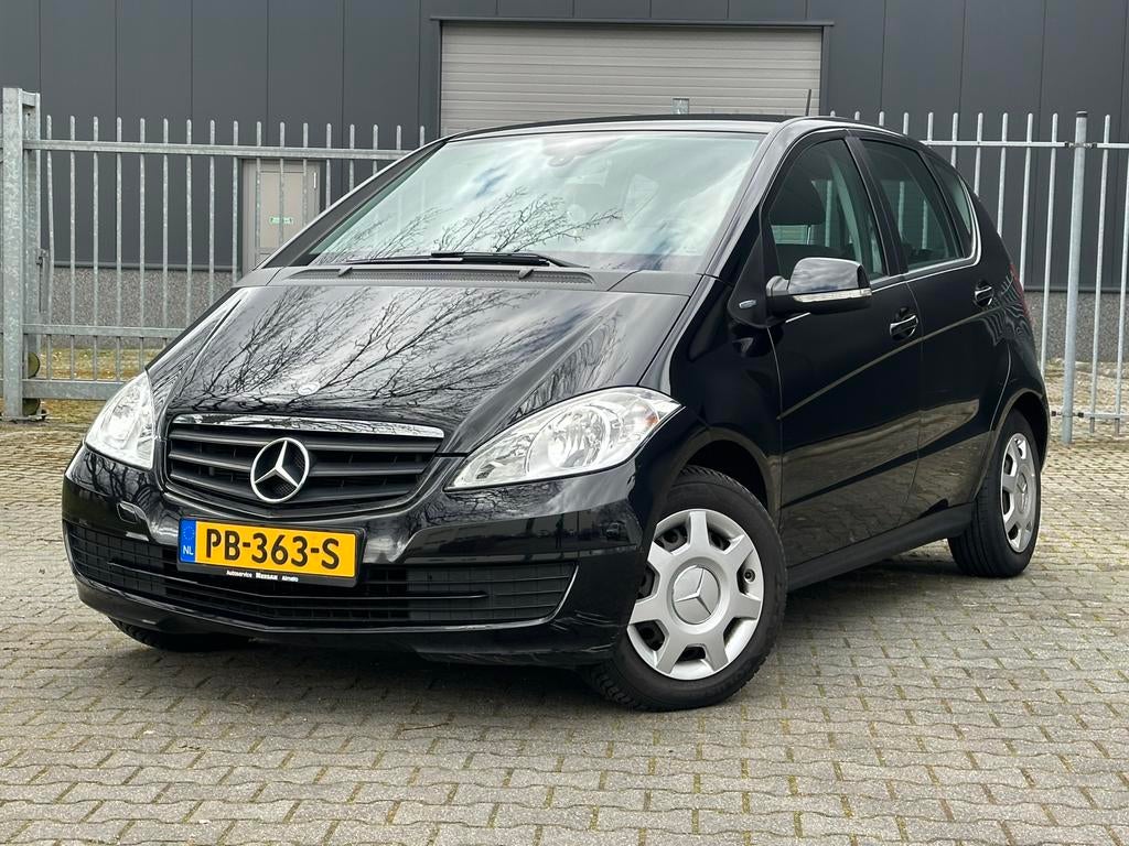 Mercedes-Benz A-Klasse 1.5 A160 5DRS 2011 Zwart, Auto's, Voorwielaandrijving, Zwart, 595 kg, Particulier