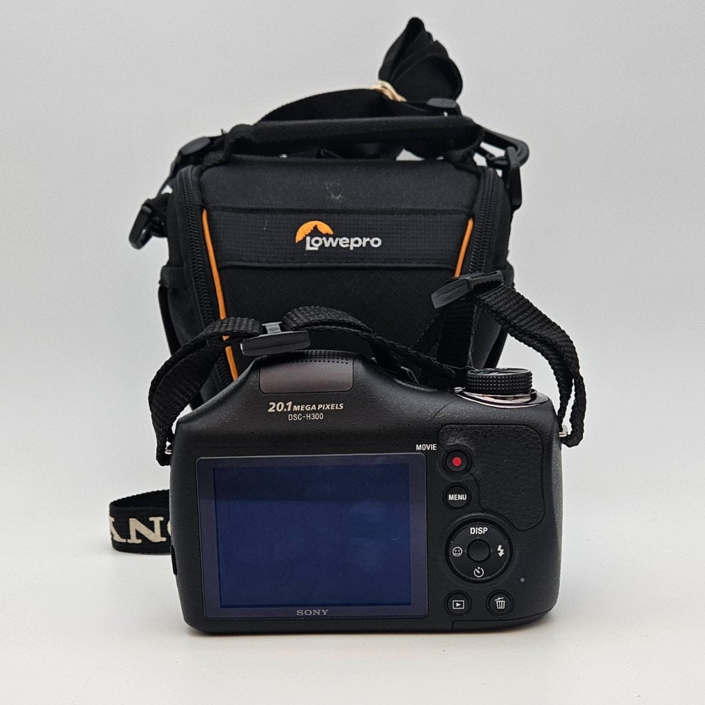 Sony Cybershot DSC-H300 Compactcamera in Zeer Nette Staat, Sony, Zo goed als nieuw, Support@sony.com, 1-7-1 Konan, Minato-ku
Tokyo 108-0075
Japan