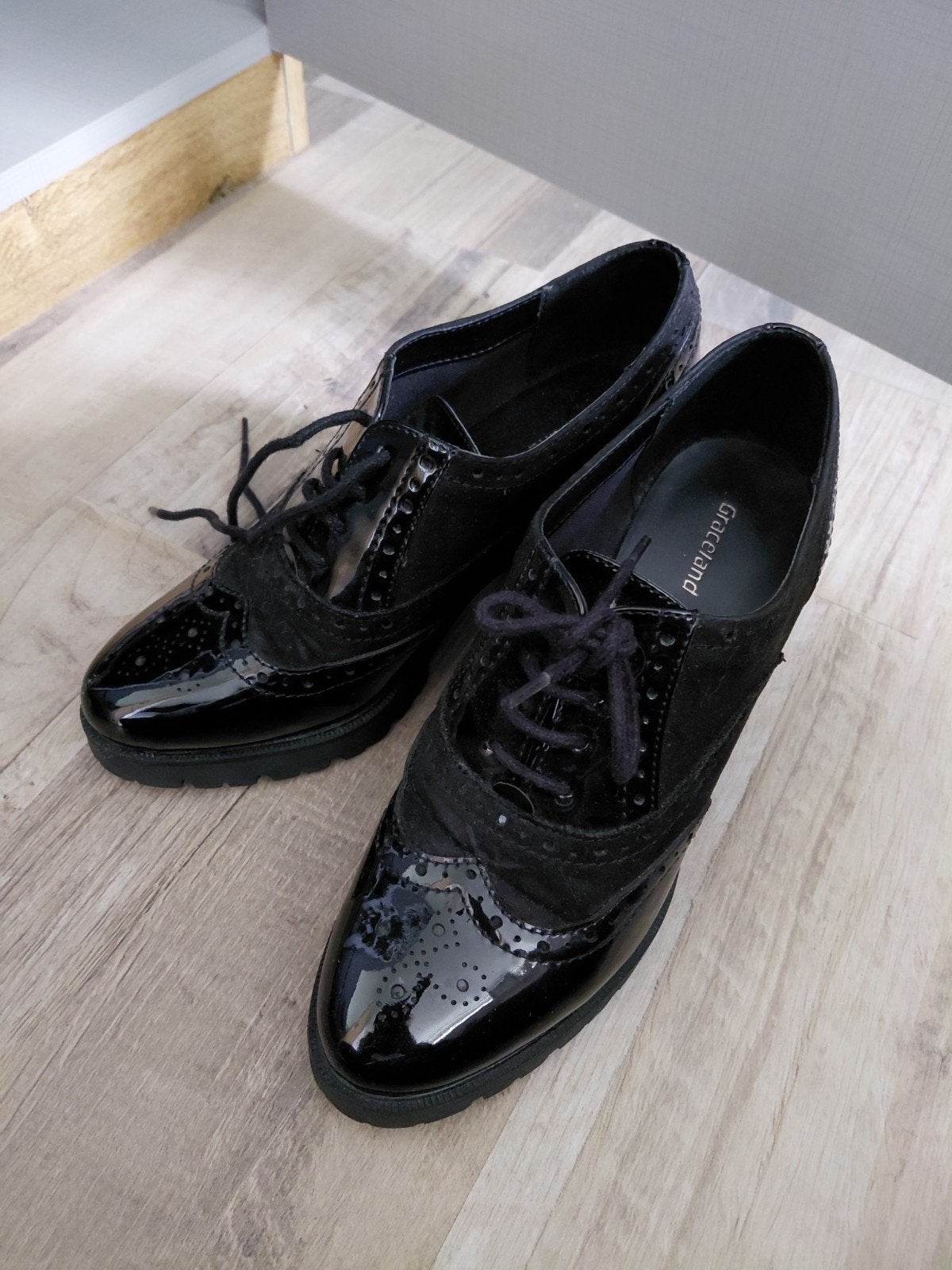 Graceland maat 37 Zwarte Brogues - Lakleer & Suède, Zwart, Ophalen of Verzenden, Zo goed als nieuw, Graceland