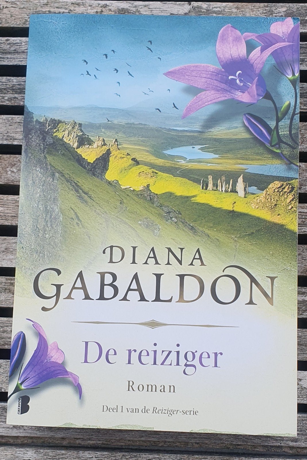 De Reiziger - Diana Gabaldon (Deel 1 Reiziger-serie), Ophalen of Verzenden, Zo goed als nieuw, Diana Gabaldon, Europa overig