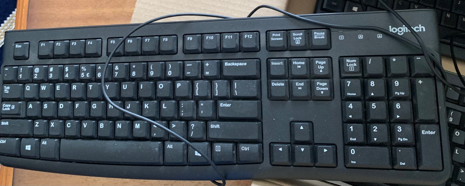 Toetsenborden gratis, Computers en Software, Toetsenborden, Ophalen, Qwerty, Gebruikt, Bedraad