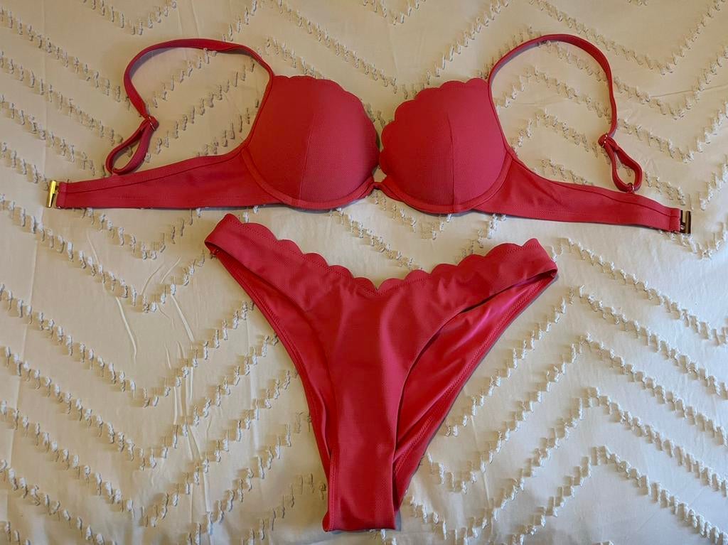 Roze push up bikini Hunkemoller, Ophalen of Verzenden, Zo goed als nieuw, Roze, Bikini