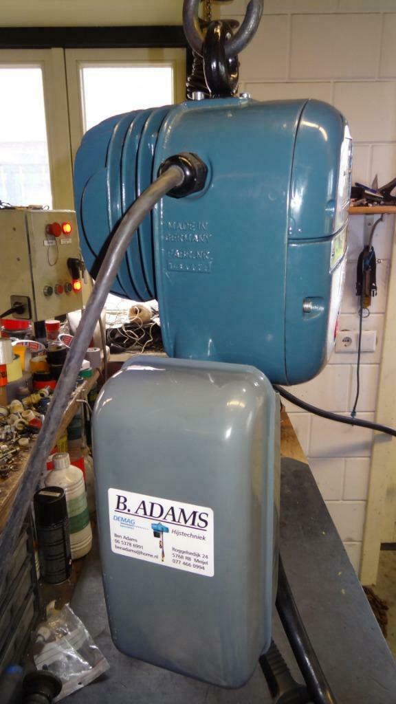 Demag kettingtakel 250 kg hijsvermogen, Doe-het-zelf en Verbouw, Gereedschap | Overige machines, Ophalen, Zo goed als nieuw
