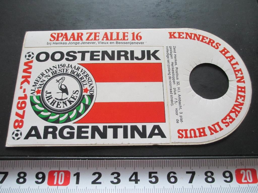 sticker henkes borrel voetbal WK 1978 vlag oostenrijk, Ophalen, Zo goed als nieuw