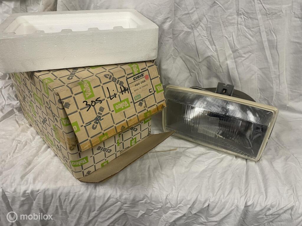 Koplamp origineel links Peugeot 305 480289 cibie valeo nieuw, Auto-onderdelen, Verlichting, Nieuw, Ophalen of Verzenden