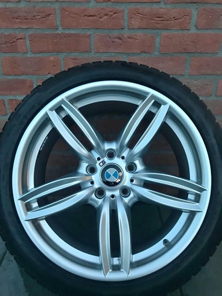 BMW velgen 351M 19 inch breedset + Pirelli runflat w, Gebruikt, 275 mm, Banden en Velgen, Personenwagen