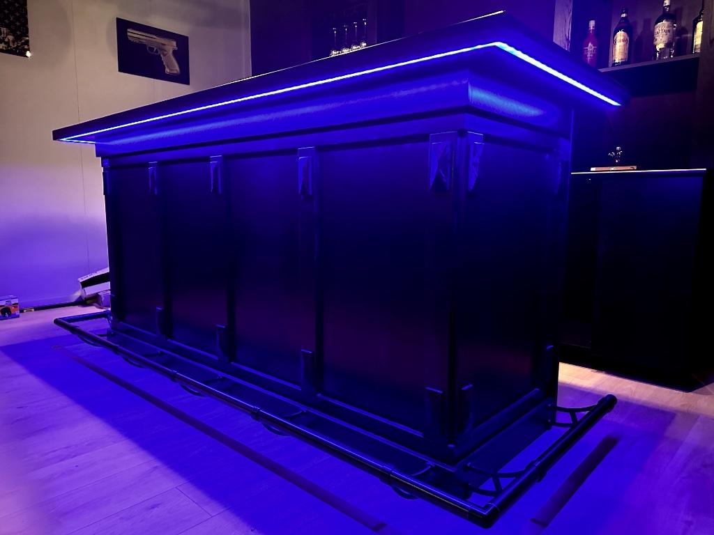 Showroommodel bar – zwart met RGB LED | echte eyecatcher