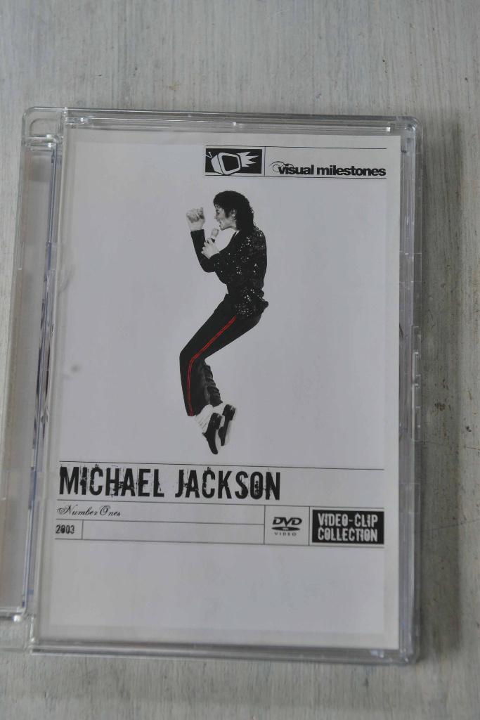 MICHAEL JACKSON == Number One, Alle leeftijden, Verzenden, Zo goed als nieuw