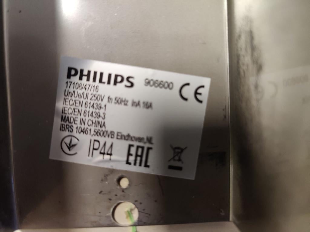 Een set van 2 Philips Buitenstopcontacten [17108], Gebruikt, Ratelaarweg 17, 3053 JP  ROTTERDAM, Ophalen of Verzenden, Info@ictLESKISTEN.nl