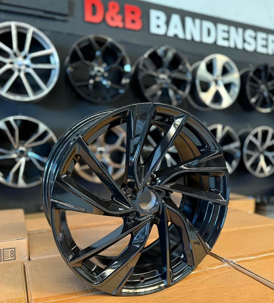 18 19 inch adelaide look zwart 5x112 Vw golf gti t roc caddy, Auto-onderdelen, Banden en Velgen, Velg(en), 19 inch, 235 mm, Personenwagen