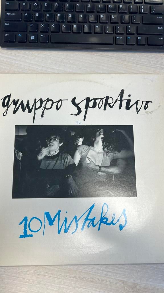 Gruppo Sportivo - 10 Mistakes LP, Cd's en Dvd's, Vinyl | Rock, Ophalen of Verzenden, Gebruikt, 12 inch, Overige genres