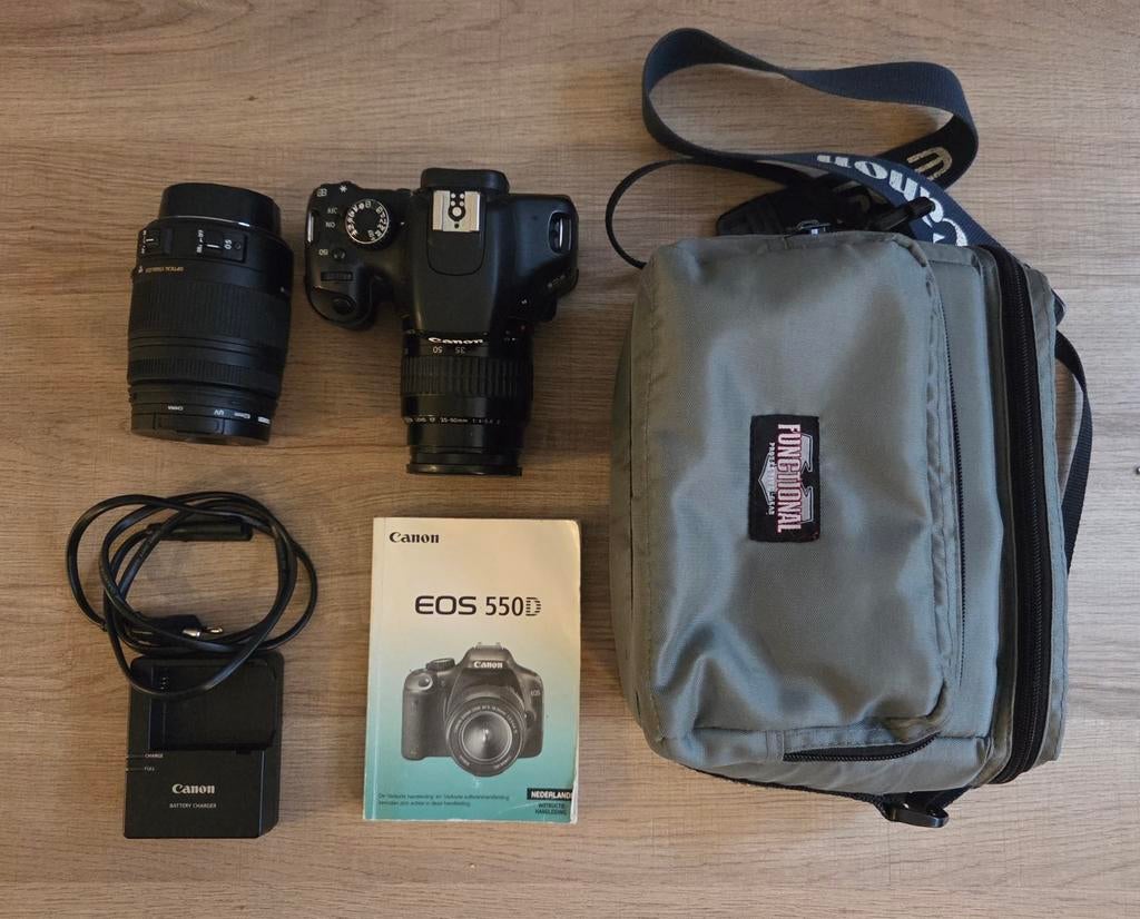 Canon EOS 550D + Sigma AF 18-250mm + Canon 35-80mm + Tas, Ophalen, Gebruikt, Spiegelreflex, Canon