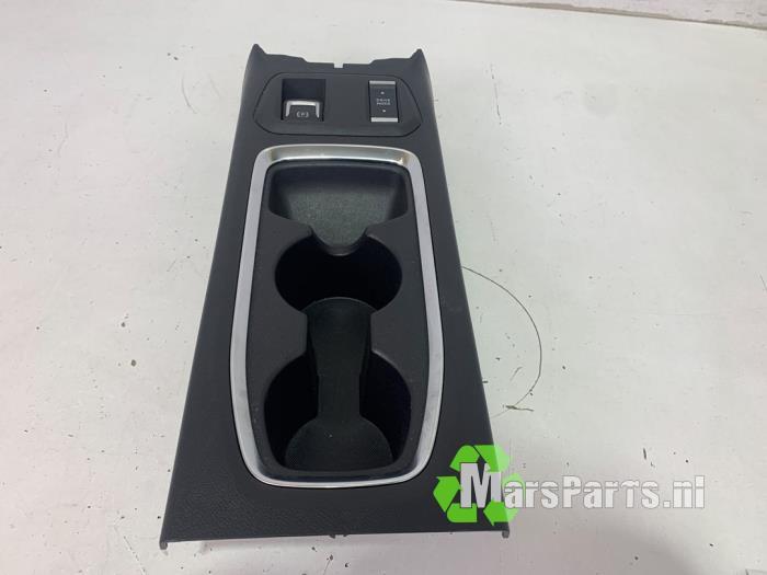 Middenconsoles van een Opel Corsa, Gebruikt, -, -, Opel