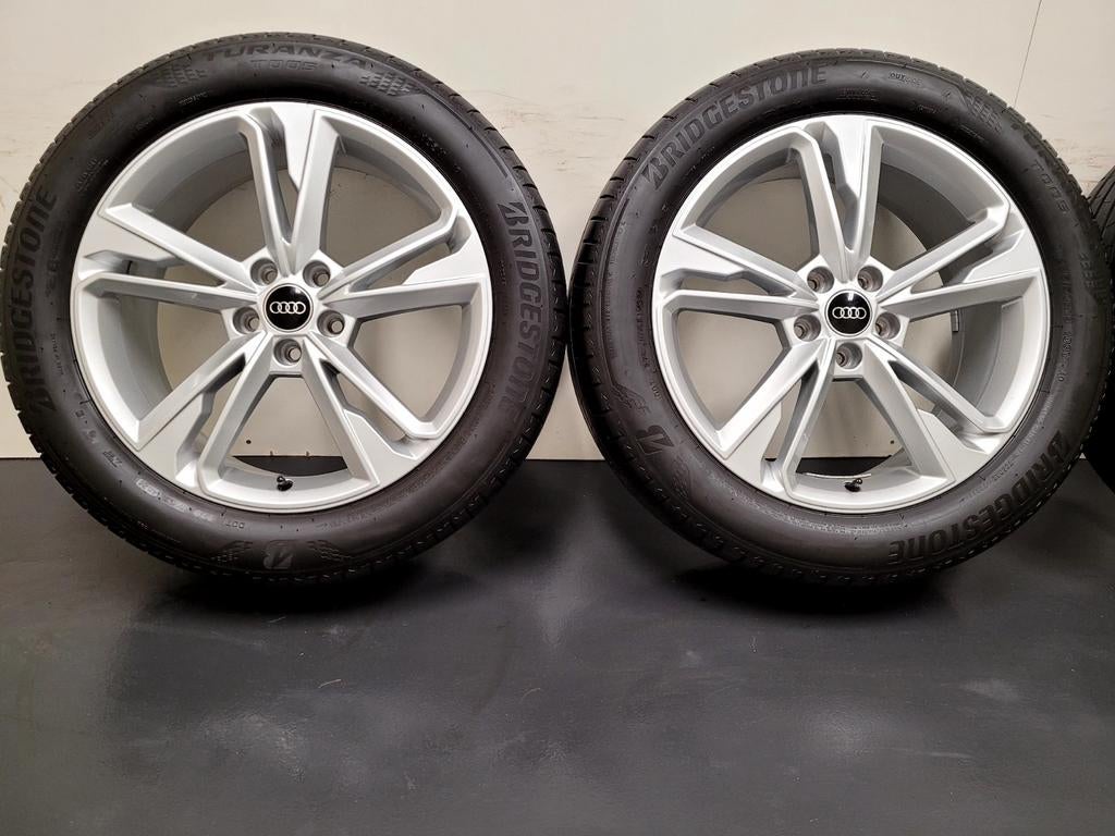 Zgan 19 inch audi Q3 S-LINE velgen 235 50 19 seat skoda vw, Auto-onderdelen, Banden en Velgen, Gebruikt, Banden en Velgen, 235 mm