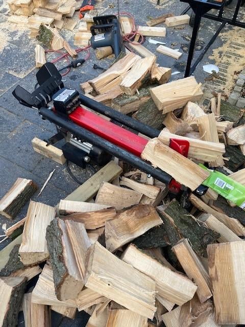 Houtkloof te huur, Tuin en Terras, Ophalen, Gebruikt, Liggend, Elektrisch