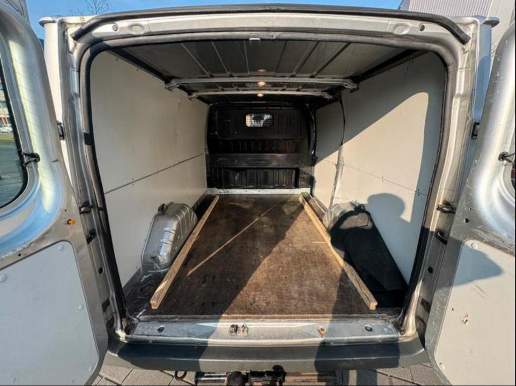 Bus met chauffeur te huur – Goedkoop & Betrouwbaar