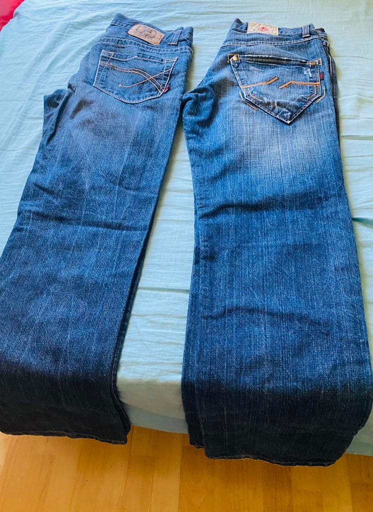 Te koop twee bijna nieuw,blauwe Spijkerbroeken Jeans., Ophalen of Verzenden, Zo goed als nieuw, Blauw