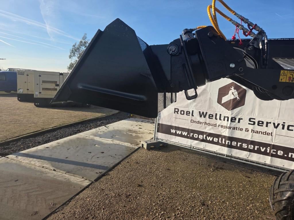 Groeneveld draaistuk ( Rotator/kistenkantelaar), Ophalen, Wiellader of Shovel