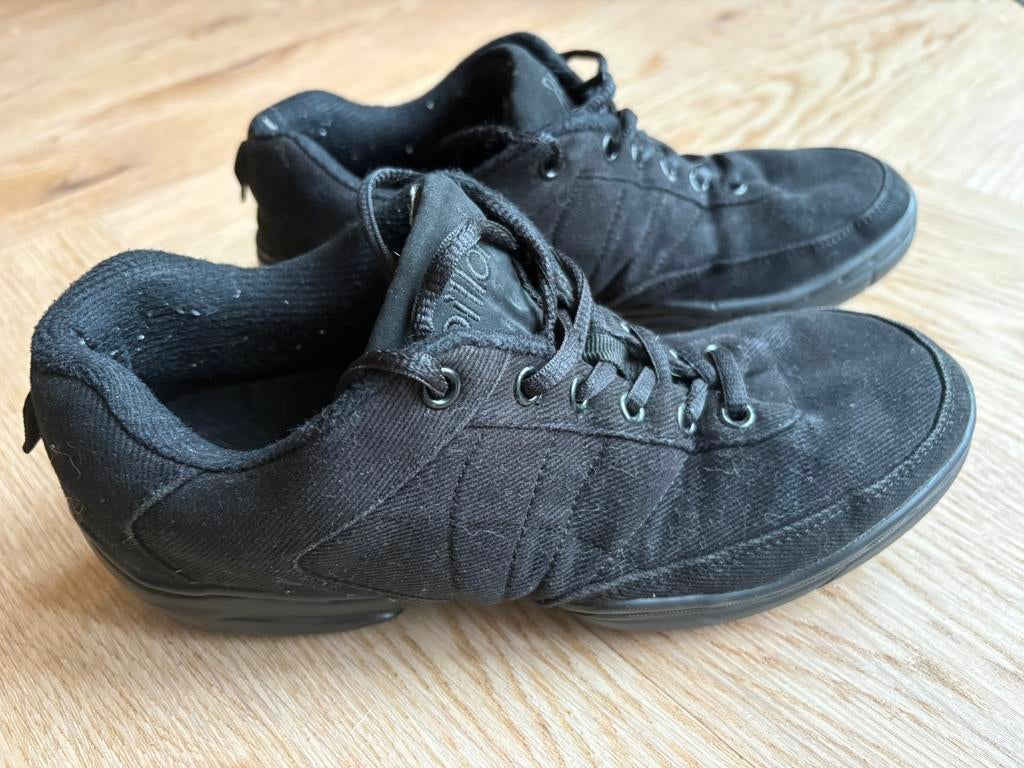 Danssneakers, Ophalen of Verzenden, Zo goed als nieuw, Schoenen