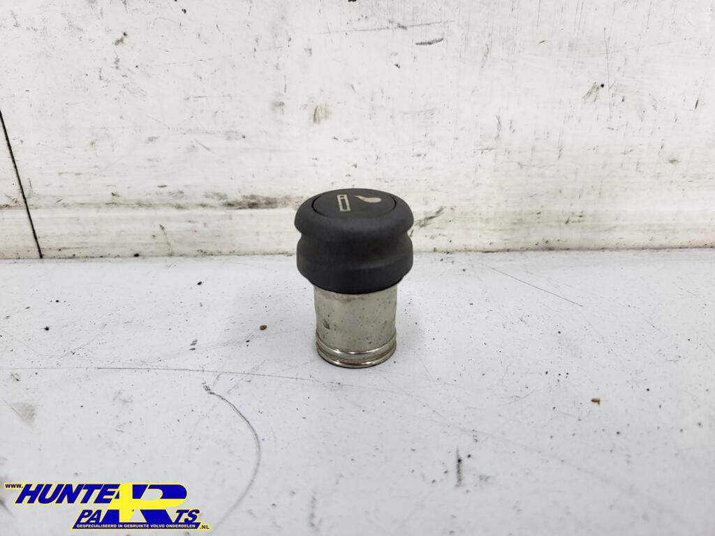 Sigarettenaansteker Volvo V70/S70/C70 ('97-'00) 9442268, Auto-onderdelen, Gebruikt, Ophalen of Verzenden, Volvo