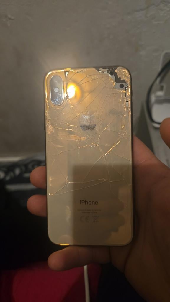 iPhone XR - Defect scherm, Telecommunicatie, Mobiele telefoons | Apple iPhone, Ophalen of Verzenden, Niet werkend, IPhone XR