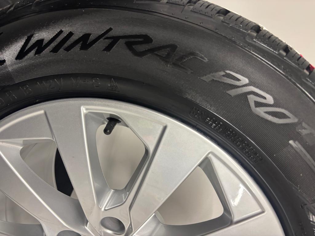 NIEUWE Audi Q6 velgen + NIEUWE winterbanden, Ophalen, Overige, Velg(en), Overige