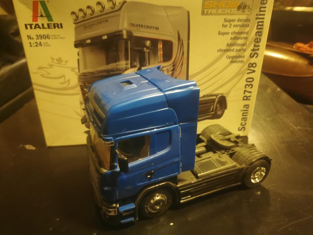 1/24 Italeri Scania R730 V8 Streamline, Gebruikt, Italeri, Groter dan 1:32, Ophalen of Verzenden