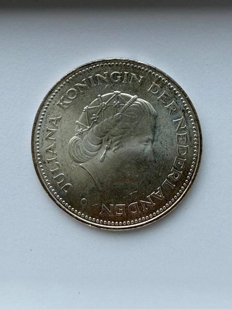 Zilveren 10 gulden munt 1945-1970. Nederland herrijst 2 keer, Ophalen of Verzenden, Koningin Juliana, 10 gulden, Zilver