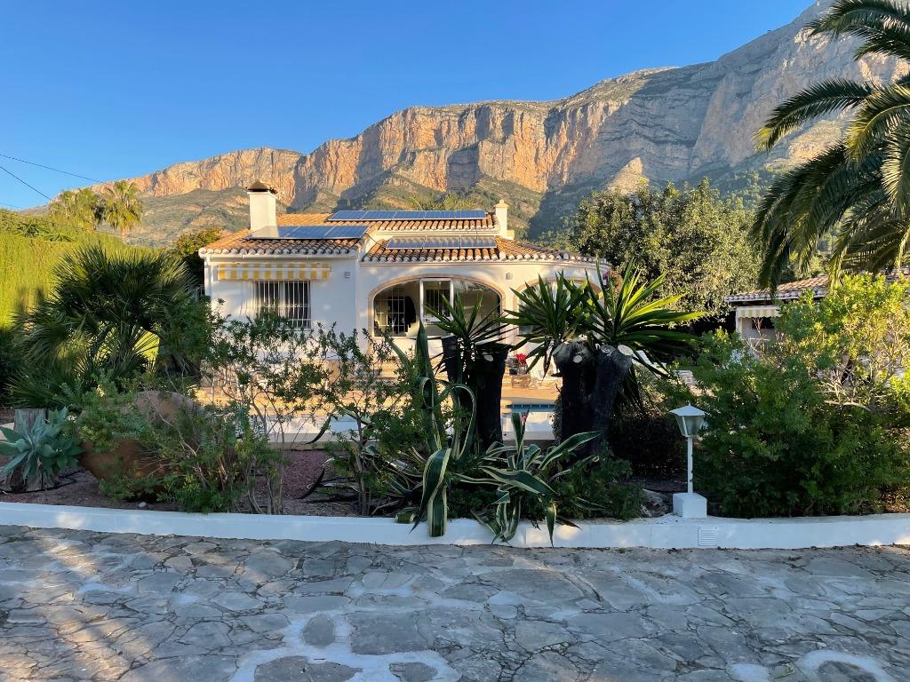 Vrijstaande villa met airco + zwembad+tuin,Javea., Costa Blanca, Open haard, Landelijk, Eigenaar