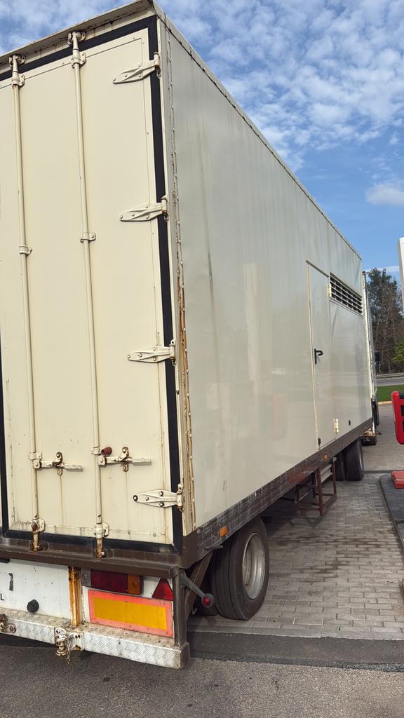 Foto 10 van Generator 200 KVA DAF197KW