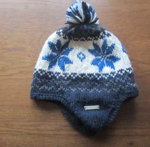 Barts muts blauw met oorflappen met wol, Ophalen of Verzenden, Zo goed als nieuw, Overige maten, Muts