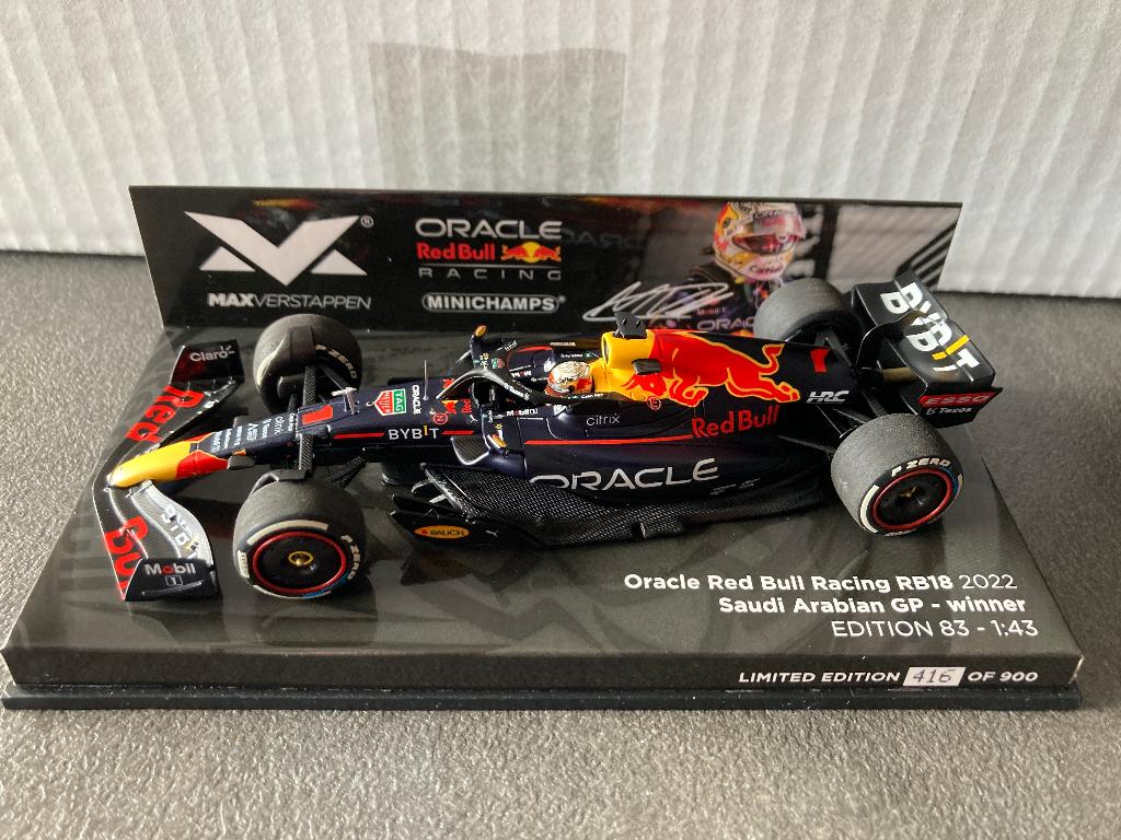 ✅ Max Verstappen 1:43 editie 83 Winner Saudi Arabian GP 2022, Ophalen of Verzenden, Nieuw, Formule 1