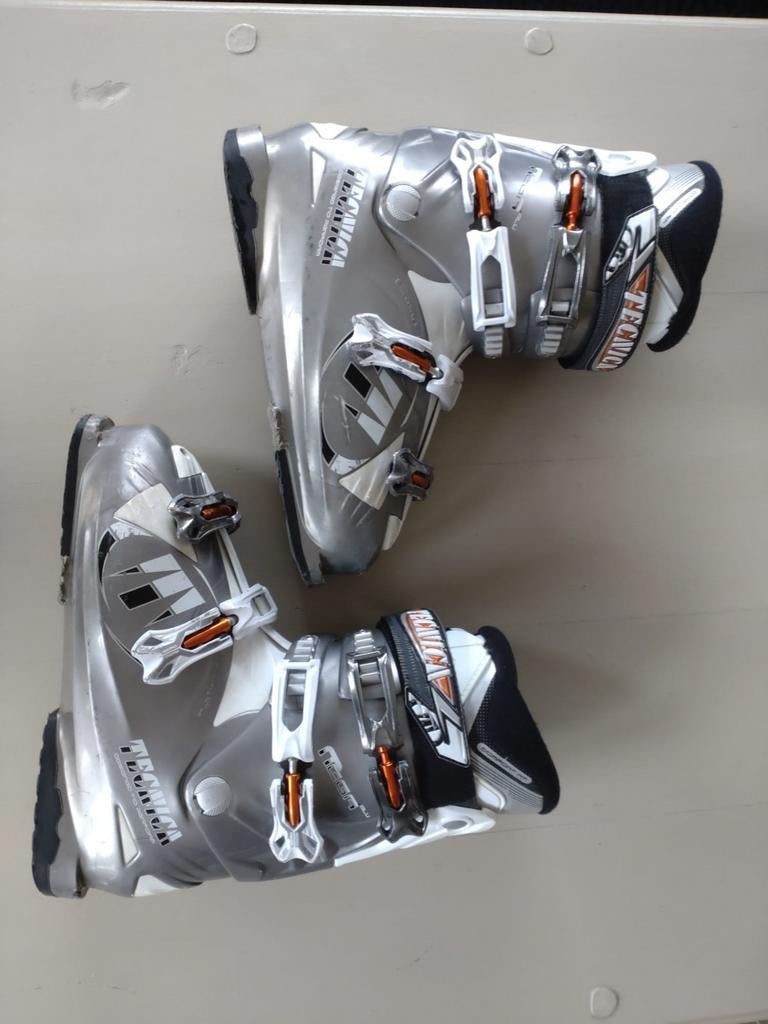 Tecnica skischoenen maat 43., Sport en Fitness, Skiën en Langlaufen, 160 tot 180 cm, Gebruikt, Schoenen, Skiën
