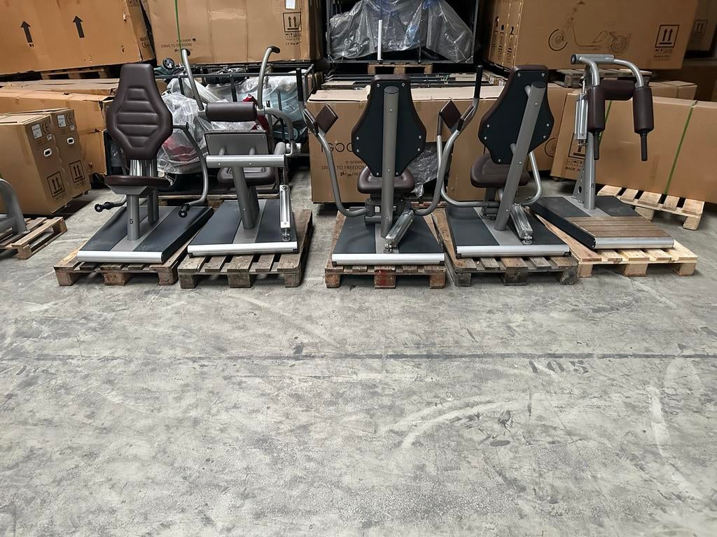 Easy Circulate Pneumatik Zirkel van SportsArt, Sport en Fitness, Fitnessapparatuur, Ophalen, Benen, Krachtstation, Zo goed als nieuw
