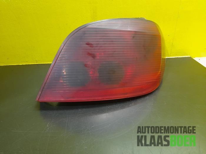 Achterlicht rechts van een Peugeot 307, Gebruikt, -, -, Ophalen of Verzenden