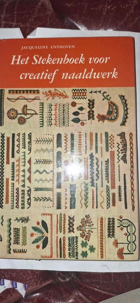 Het Stekenboek voor creatief naaldwerk - Jacqueline Enthoven, Jacqueline Enthoven, Ophalen of Verzenden, Zo goed als nieuw, Borduren en Naaien