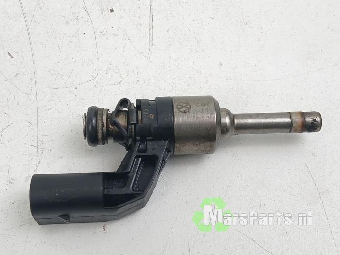 Injector (benzine injectie) van een Volkswagen Touran